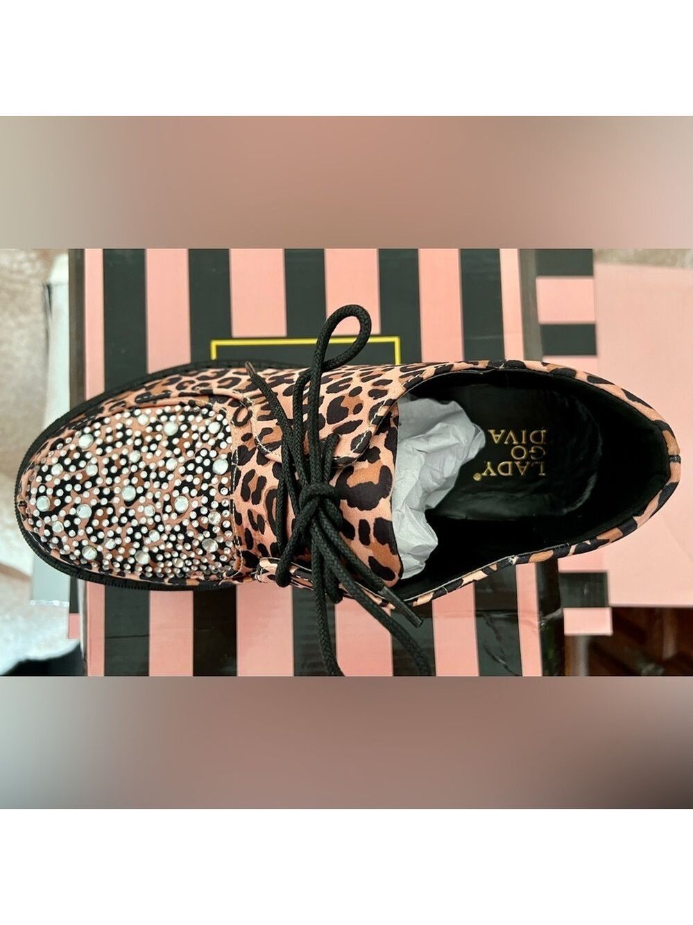 NIB Dolls Kill Lady GoDiva Pounce Away Oxfords Satin Leopard & Crystal Accents - Picture 6 of 14